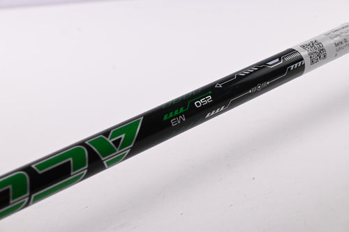 Taylormade Stealth Plus Driver / 10.5 Degree / Regular Flex ACCRA FX Green 250