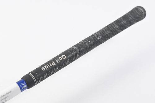 Titleist 913H #3 Hybrid / 19 Degree / Stiff Flex Diamana S+ Blue 82 Shaft
