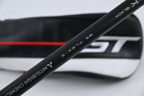 Left Hand Titleist GT2 #5 Wood / 18 Degree / Stiff Flex Tensei 1K Black 85