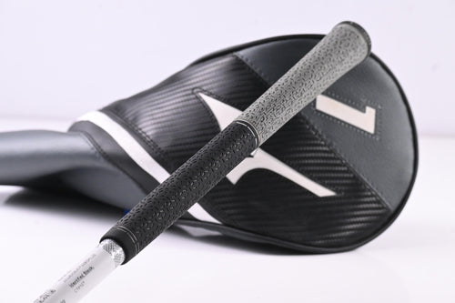 Mizuno ST-G 220 Driver / 9 Degree / Stiff Flex Tensei AV Blue 65 Shaft