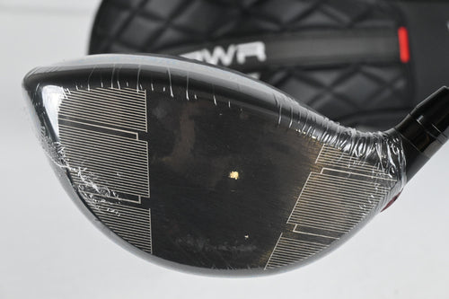 Wilson DYNAPWR 2025 Carbon Driver / 10.5 Degree / Regular Flex Fujikura Ventus