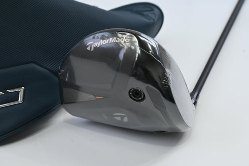 Taylormade Qi4D Driver / 10.5 Degree / Stiff Flex Taylormade Reax White 60