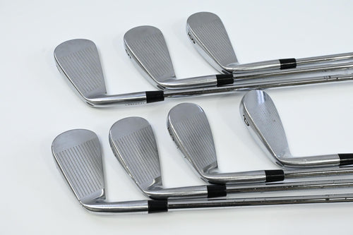 Callaway X-Tour Irons / 4-PW / Uniflex Memphis 10 Shafts
