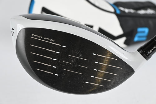 Taylormade SIM2 Driver / 10.5 Degree / Stiff Flex Kuro Kage Silver Series 60 Shaft