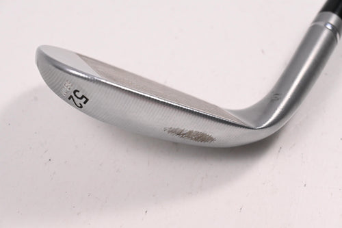 Taylormade Milled Grind 5 Gap Wedge / 52 Degree / Wedge Flex Dynamic Gold 115
