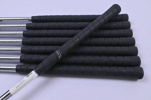 Ping i3 Irons / 4-PW+GW / White Dot / Stiff Flex Ping Cushin JZ Shafts