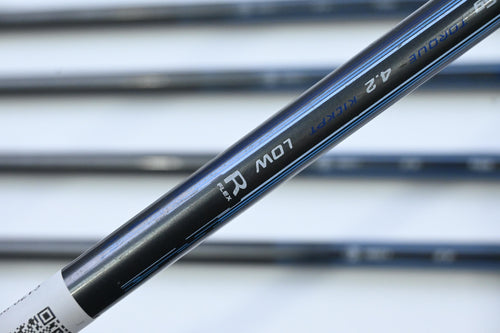 Cleveland HB3 Irons / 5-9 / Regular Flex Cleveland Action Ultralite 65 Shafts