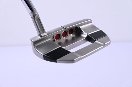 Scotty Cameron 2025 Studio Style Fastback 1.5 Putter / 33 Inch