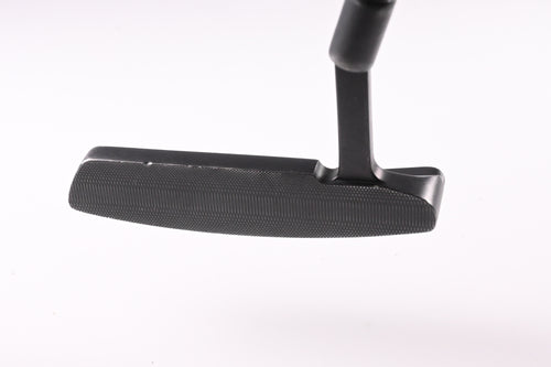 Cleveland Classic Collection Black #1.5 Putter / 35 Inch