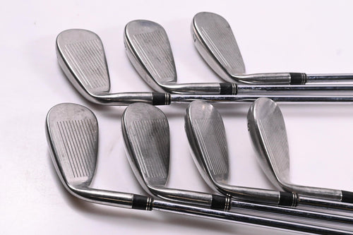 Taylormade R7 Irons / 5-9i+GW+SW / Regular Flex Taylormade T-Step 90 Shafts