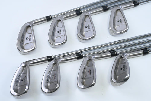 Taylormade 300 Series Irons / 4-PW+SW / Regular Flex Taylormade Precision 80