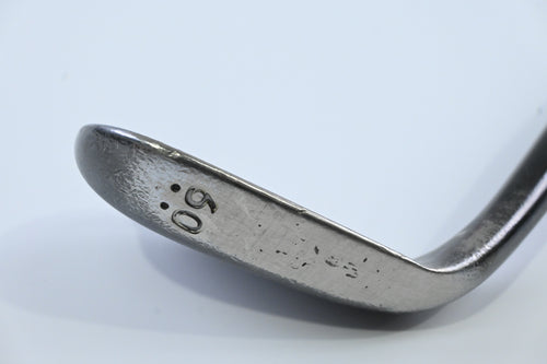 Cleveland 588 RTX 2.0 Lob Wedge / 60 Degree / Wedge Flex Dynamic Gold Shaft