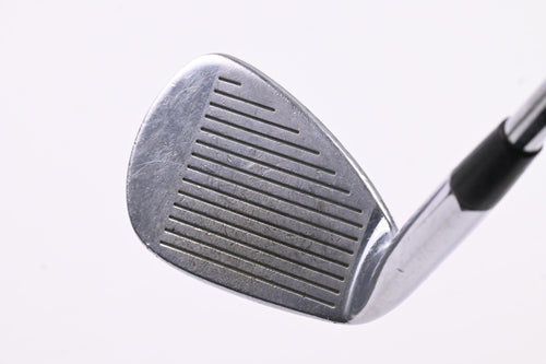 Mizuno MP-32 Pitching Wedge / 46 Degree / Regular Flex Dynamic Gold R300 Shaft