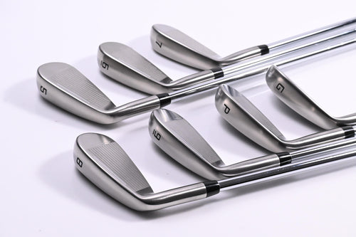 Cobra DS-Adapt Irons / 5-PW+GW / Regular Flex KBS Tour Lite Shafts