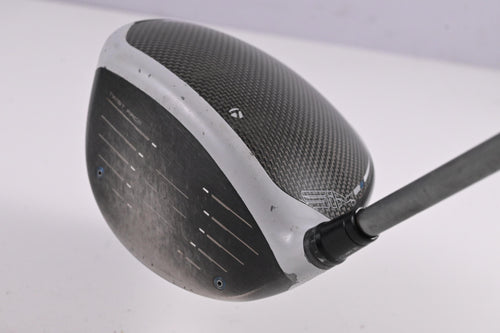 Taylormade SIM Max D Driver / 10.5 Degree / Regular Flex UST Helium 5 Shaft