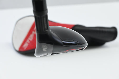 Taylormade Stealth 2 #3 Hybrid / 19 Degree / Regular Flex Fujikura Ventus TR Red