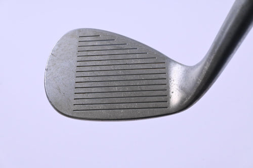 Cleveland 588 RTX Sand Wedge / 56 Degree / Wedge Flex True Temper Dynamic Gold