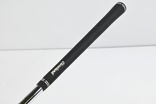 Cleveland 588 RTX Gap Wedge / 52 Degree / Wedge Flex Dynamic Gold Shaft