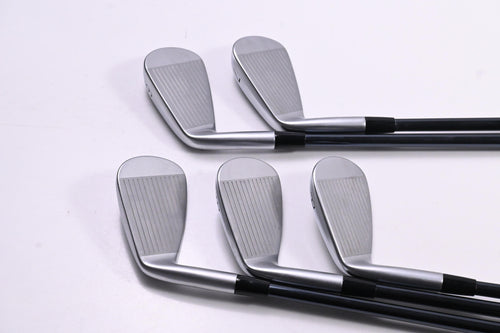 Mizuno JPX 925 Forged Irons / 6-PW / Regular Flex UST Recoil Dart 90 Shafts