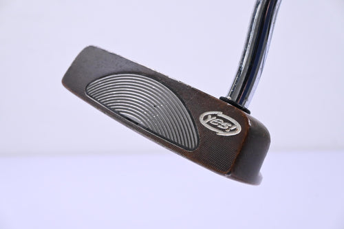 Yes! i4 Tech C-Groove Putter / 33 Inch