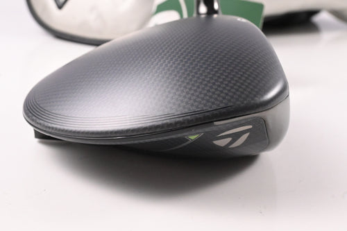 Taylormade Qi35 Driver / 9 Degree / Regular Flex Cypher 2.0 50 Shaft