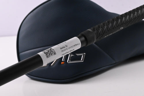 Taylormade Qi4D Driver / 10.5 Degree / Stiff Flex Reax Blue 50 Shaft