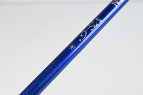 Titleist 905 R Driver / 10.5 Degree / Regular Flex YS-6 Shaft
