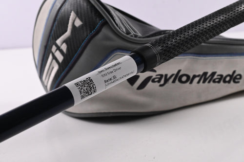 Taylormade SIM Max Driver / 10.5 Degree / Regular Flex Ventus Blue 6 Shaft