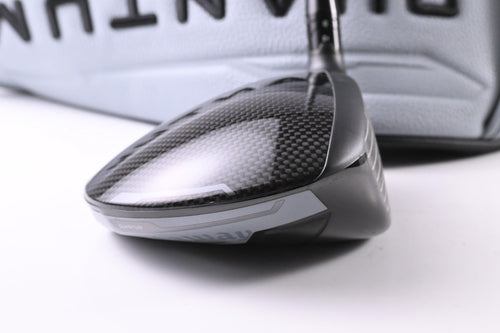 Callaway Quantum Max Driver / 12 Degree / Regular Flex Denali Frost Silver 50