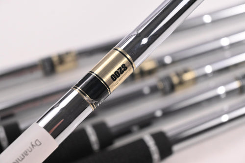 Dynamic Gold S200 Iron Shafts / Stiff Flex / Set of 6 / .355" Taper Tip