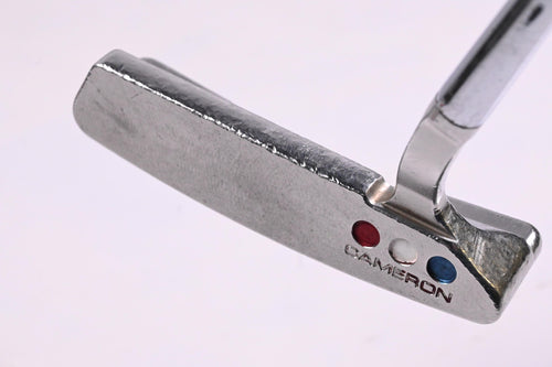 Scotty Cameron Studio Select Newport 2.5 Putter / 33 Inch