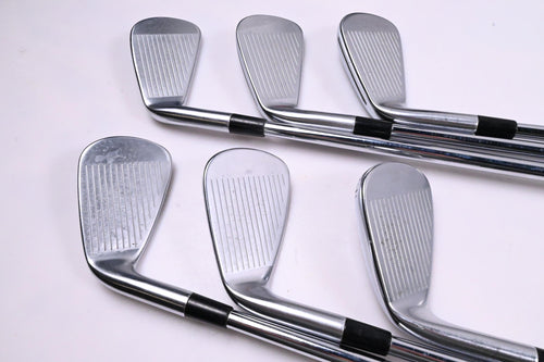 Taylormade P790 2019 Irons / 5-PW / Regular Flex Dynamic Gold 105 R300 Shafts