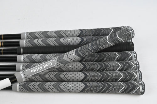 Titleist 690.MB Irons / 3-PW / X-Flex Grafalloy ProLogic Shafts