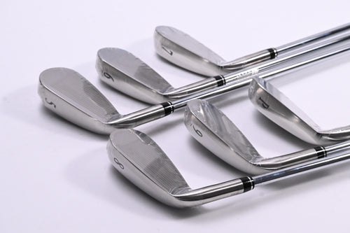 XXIO 12 Irons / 5-PW / Regular Flex N.S. Pro 850GH DST Shafts