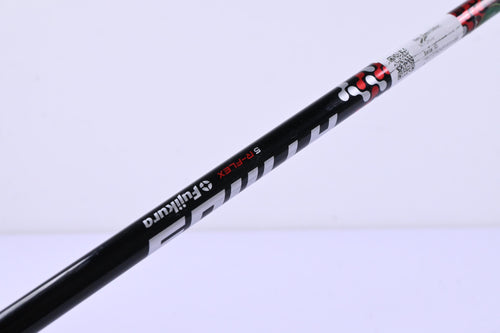 Taylormade M3 Driver / 10.5 Degree / Regular Flex Fujikura Atmos Red 5 Shaft