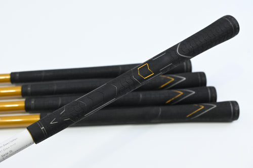 Taylormade R7 Draw Irons / 5-9 / Senior Flex Taylormade Reax 55 Shafts
