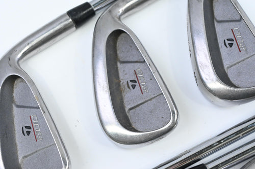 Taylormade 200 Steel Irons / 4-PW / Regular Flex Taylormade 80 Shafts