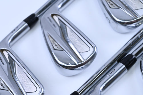 Titleist 718 AP2 Irons / 3-9 / Stiff Flex Project X Rifle Shafts