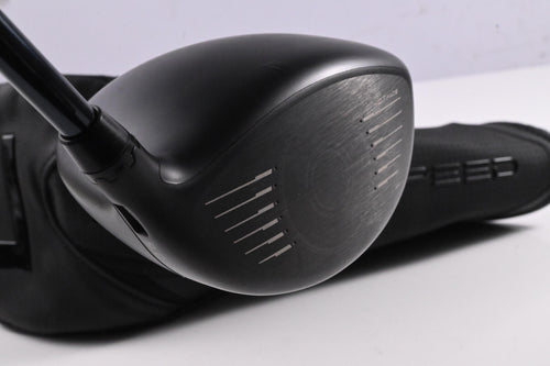 Left Hand Cobra Darkspeed LS Driver / 9 Degree / Stiff Flex UST LIN-Q M40X Red 5
