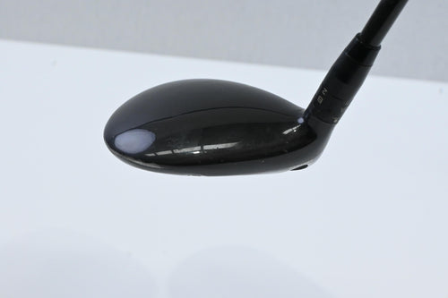 Left Hand Titleist 917 F2 #5 Wood / 18 Degree / Regular Flex Diamana S+ 70 Shaft