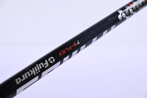 Taylormade M6 #3 Hybrid / 19 Degree / Stiff Flex Fujikura Atmos Orange 7 Shaft
