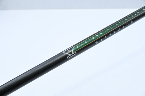 Titleist 975 F #3 Wood / 13.5 Degree / Stiff Flex Titleist Ultralite Shaft