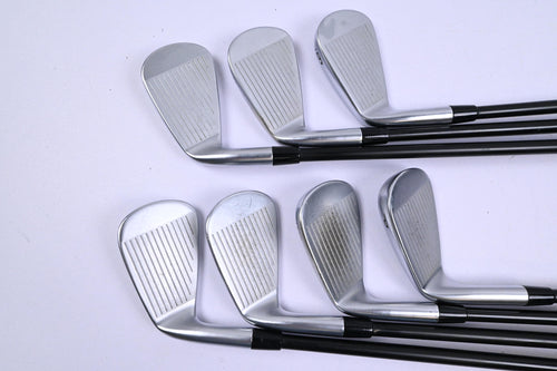 Callaway Apex Pro 24 Irons / 4-PW / Stiff Flex AXIOM Velocore 105 Shafts