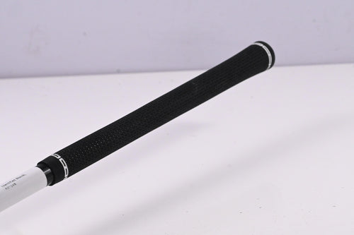 Titleist GTS2 Driver / 9 Degree / X-Flex Project X Titan Black 60 Shaft