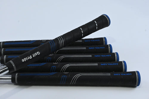 TaylorMade SIM Max Irons / 6-PW+SW / Regular Flex Dynamic Gold R300 Shafts