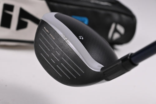 TaylorMade SIM2 Max #5 Wood / 18 Degree / Regular Flex Ventus Blue 5 Shaft