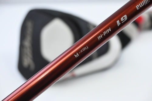 Titleist 910 D2 Driver / 10.5 Degree / Regular Flex Diamana 'ilima 61