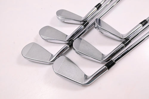 Srixon ZX7 Irons / 4-PW / Regular Flex Dynamic Gold R300 Shafts