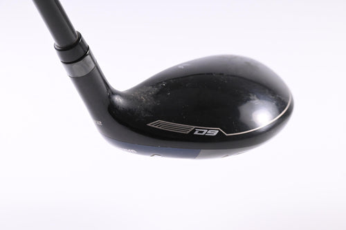 Wilson Staff D9 #4 Hybrid / 22 Degree / Regular Flex Tensei AV Silver 60 Shaft