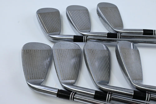 Cleveland CG16 Chrome Irons / 4-PW / Regular Flex Cleveland Traction 85 Shafts